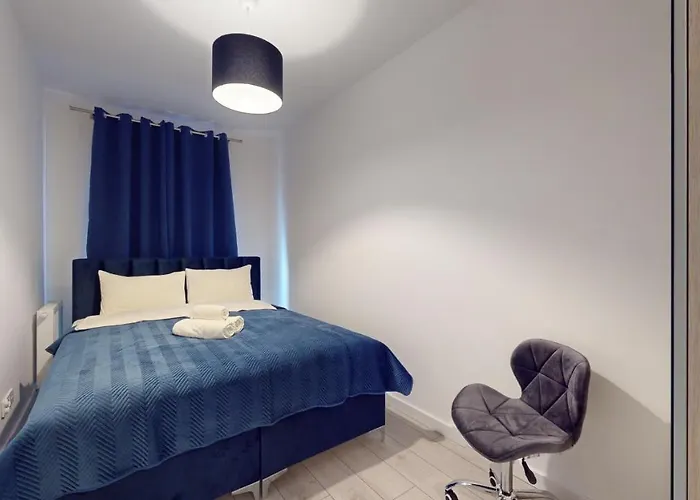 Lägenhet Family House Near The Market Square -perfect For Family & Business - Ksiecia Witolda Street 500 Steps To Market Square - 2 Bedrooms,2 Parking Places Wrocław