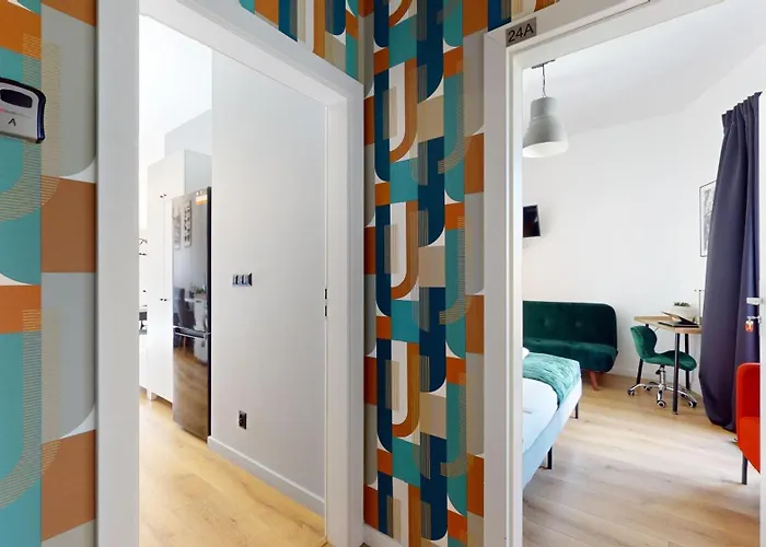 Lägenhet Family House Near The Market Square -perfect For Family & Business - Ksiecia Witolda Street 500 Steps To Market Square - 2 Bedrooms,2 Parking Places Wrocław