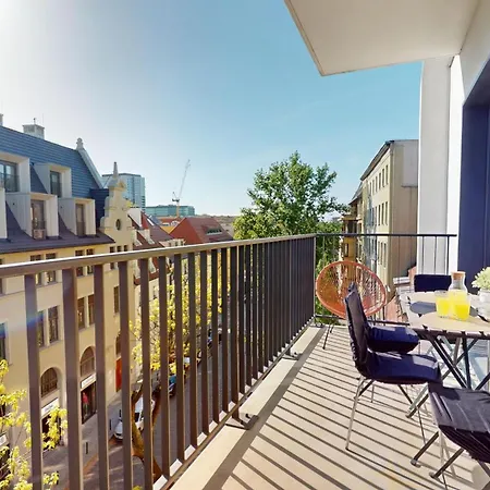 Apartamento Family House Near The Market Square -perfect For Family & Business - Ksiecia Witolda Street 500 Steps To Market Square - 2 Bedrooms,2 Parking Places